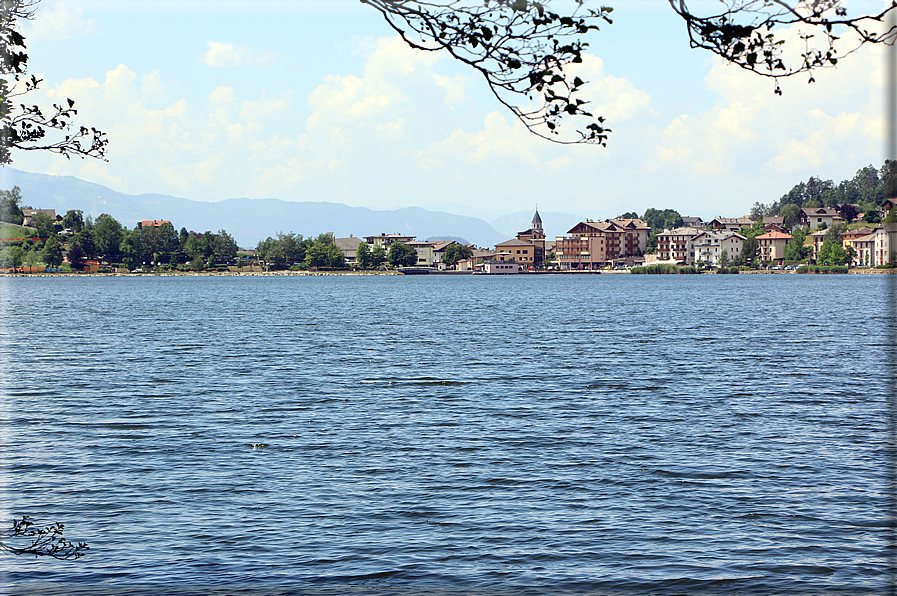 foto Lago della Serraia